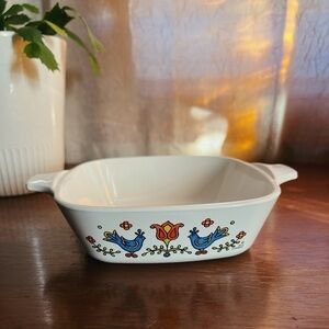 Vintage 70s Retro Corning Country Festival Casserole